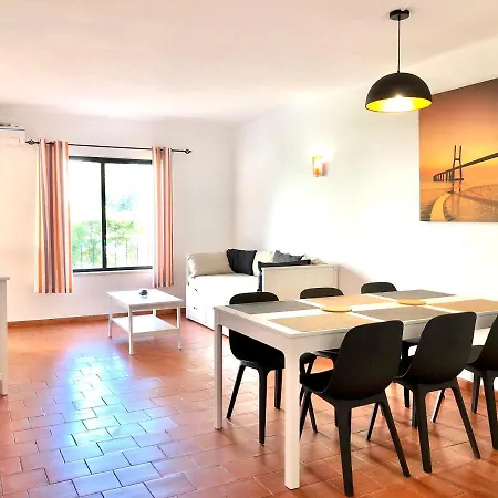 Poente Da Aldeia L Orange Apartment
